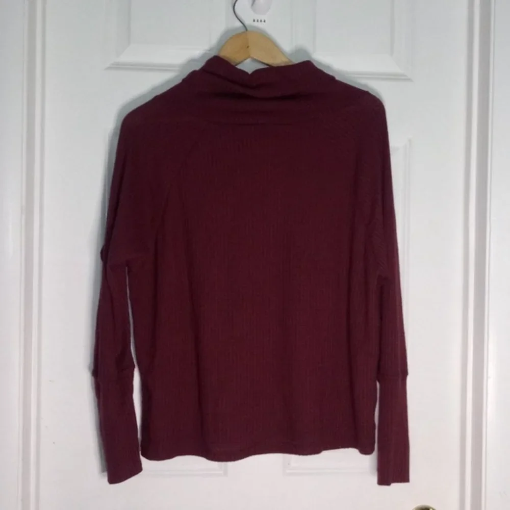 New Bobeau Cowl Neck Raglan Sleeve Thermal Top M